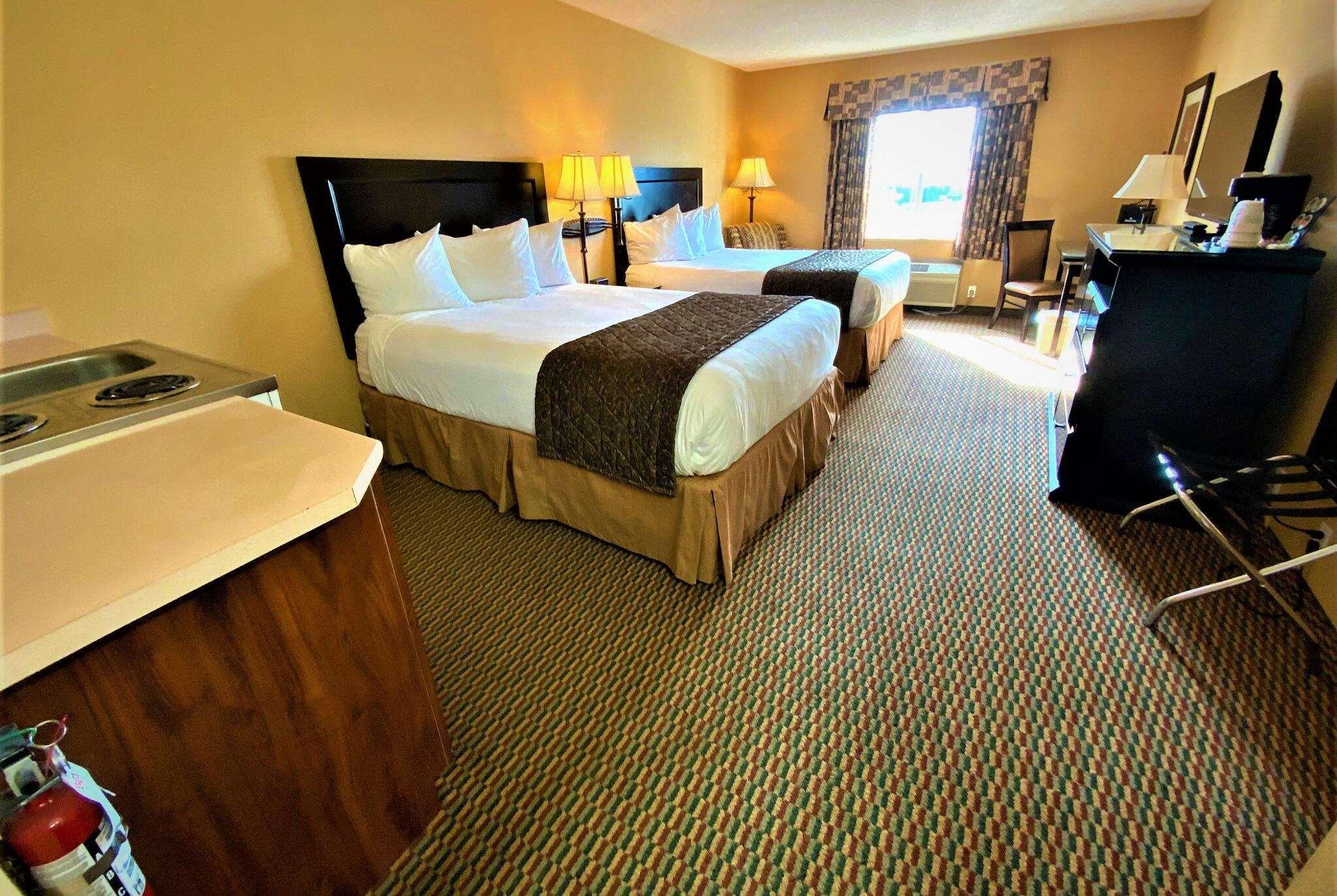 Ramada By Wyndham Surrey/Langley Hotell Exteriör bild